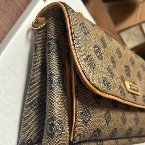 Rosetti clutch - Picture 5 of 6